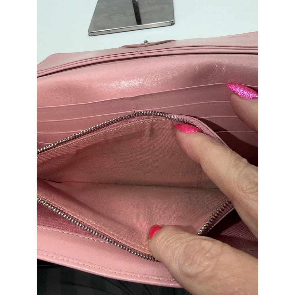 Fendi Vitello Century Hypnoteyed Pink Zippy Continental Wallet in Bubblegum - Picture 16 of 16